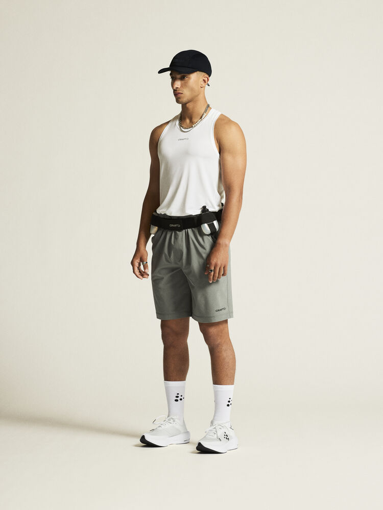 1914713-900000_ADV-Essence-Singlet-2-M_closeup_2
