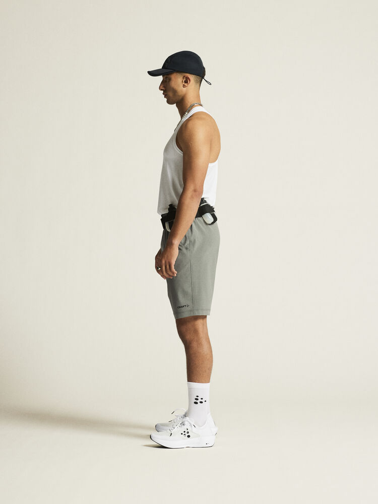 1914713-900000_ADV-Essence-Singlet-2-M_closeup_3