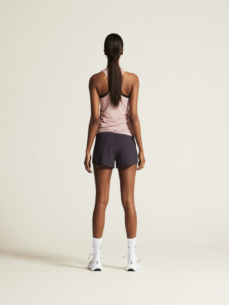 1914796-437000_ADV-Essence-Singlet-2-W_closeup4