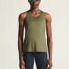 1914796-664000_ADV-Essence-Singlet-2-W_closeup4