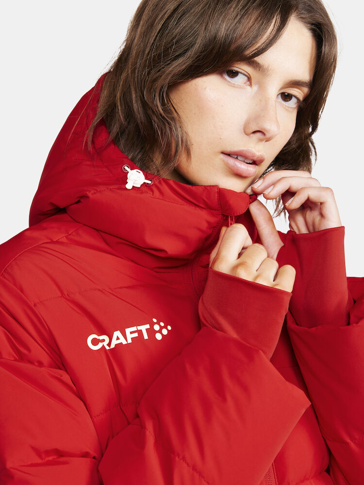 1914855-430000_NOR-Evolve-Down-Jacket-W_closeup5