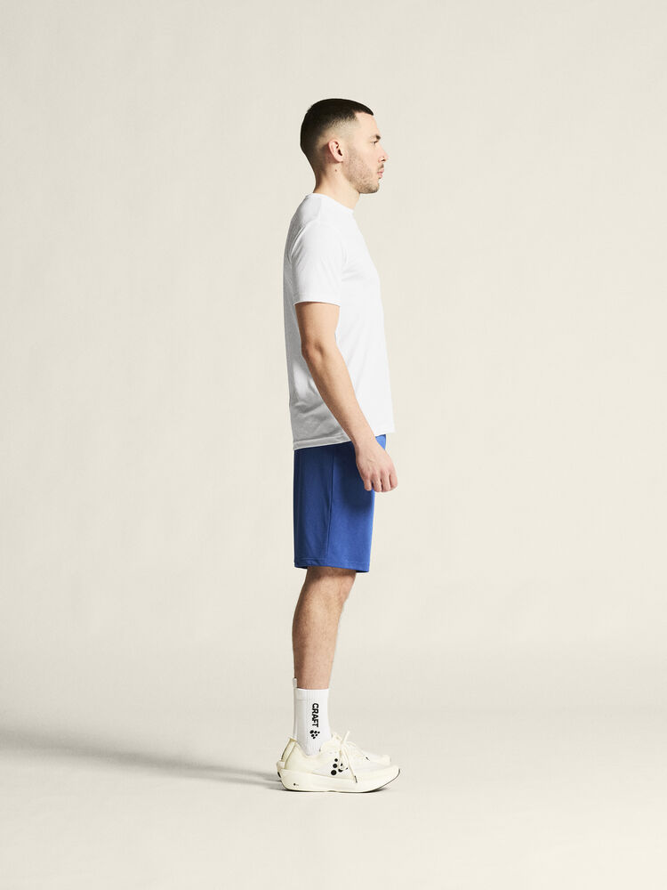 1915303-900000_Squad-Go-Function-Tee-M_closeup2