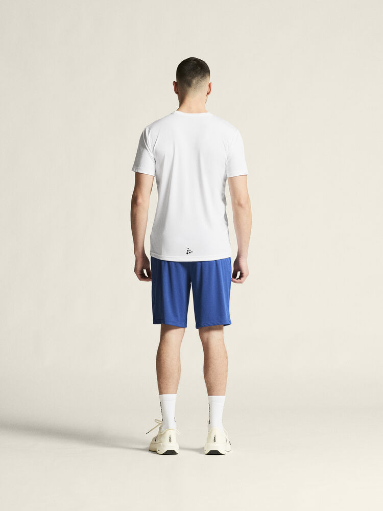 1915303-900000_Squad-Go-Function-Tee-M_closeup3
