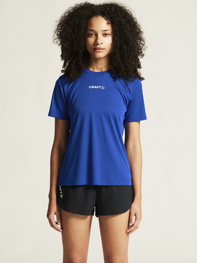 1915304-346000_Squad-Go-Function-Tee-W_closeup5