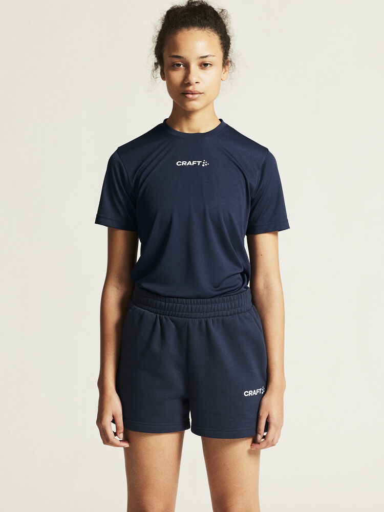 1915304-390000_Squad-Go-Function-Tee-W_closeup5