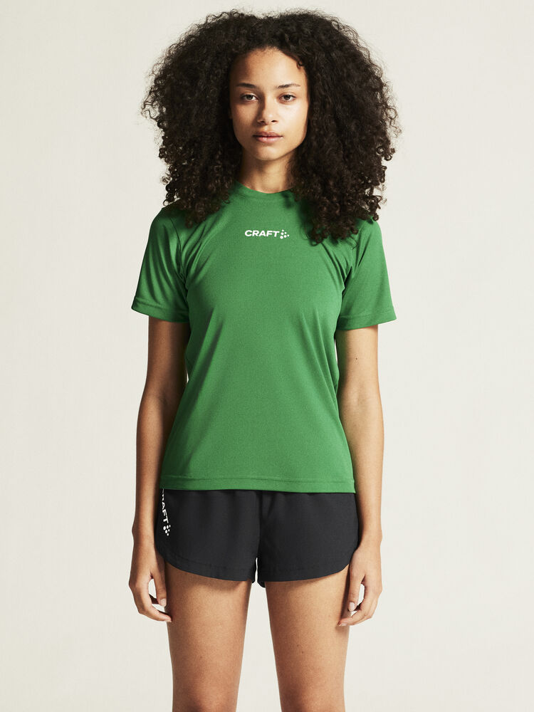 1915304-651000_Squad-Go-Function-Tee-W_closeup5