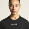 1915304-999000_Squad-Go-Function-Tee-W_closeup6