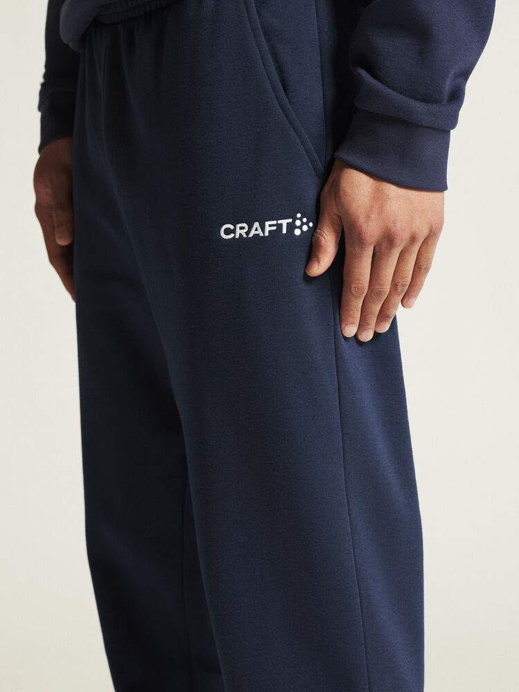 1915305-390000_Community-2-Pants-M_closeup6