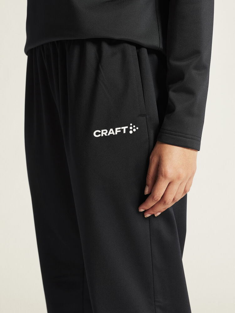 1915354-999000_Squad-Go-Pant-W_closeup6