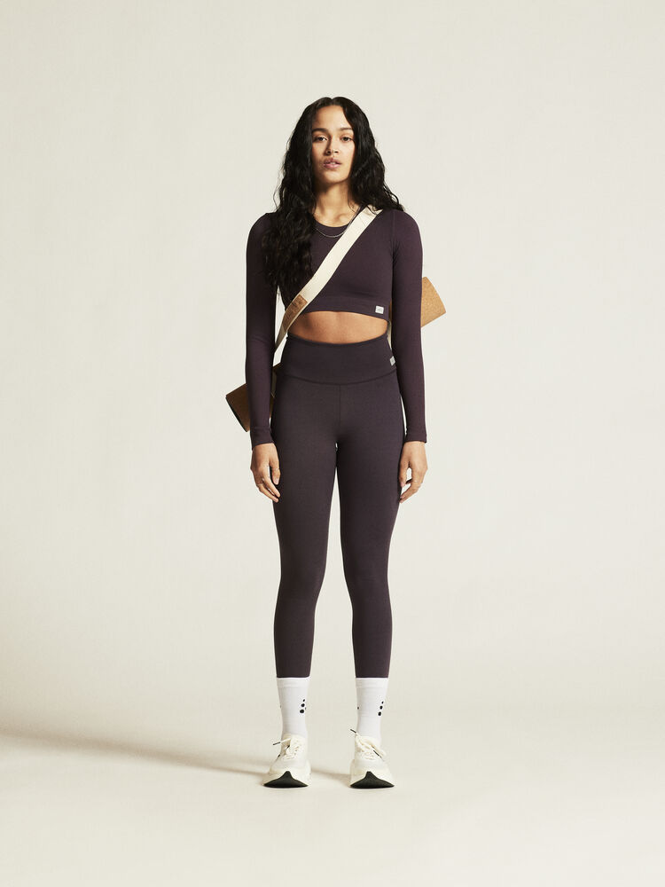 1916010-499000_Collective-7-8-Tights-W_closeup1