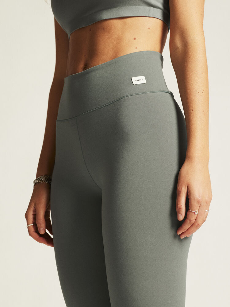 1916010-647000_Collective-7-8-Tights-W_closeup5