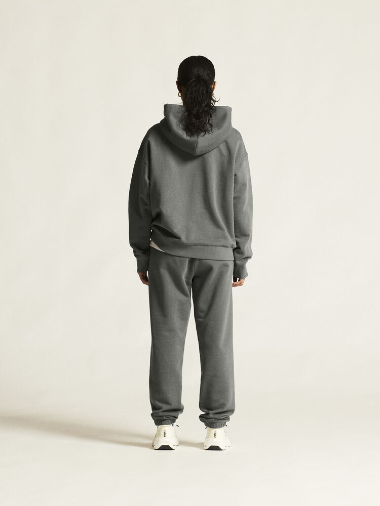 1916299-970000_Frequent-Hoodie-W_closeup3