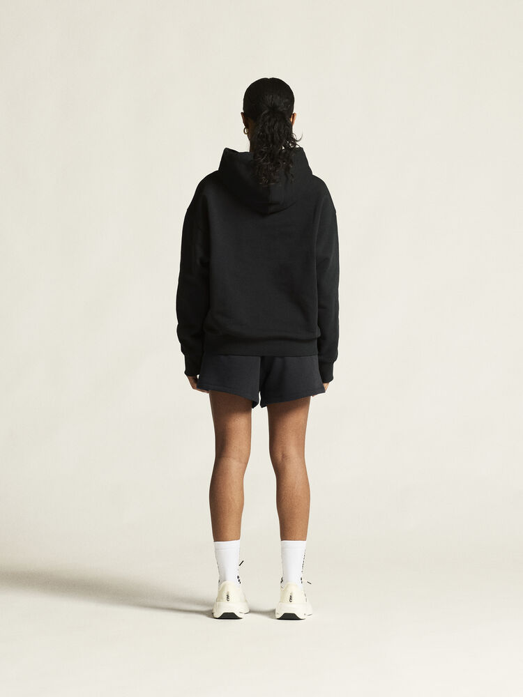 1916299-999000_Frequent-Hoodie-W_closeup3