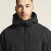 1916338-999000_Explore-Padded-Jacket-M_closeup5