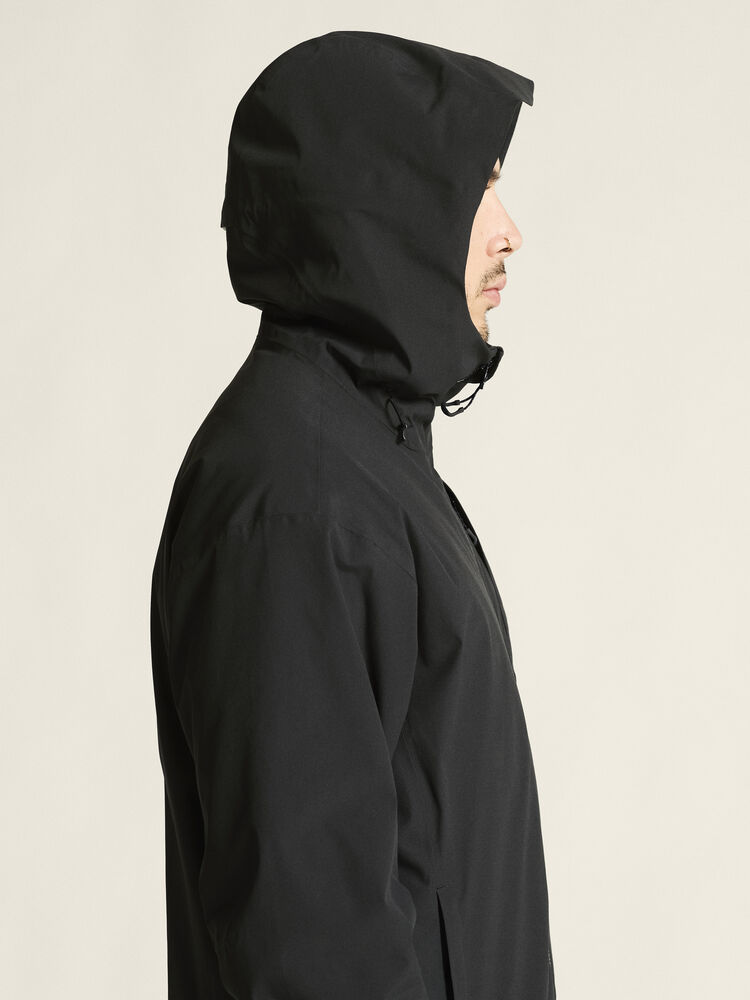 1916338-999000_Explore-Padded-Jacket-M_closeup8